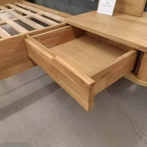 Кровать АЛИНА 200/200 из массива дуба