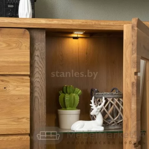 Шкаф с витриной LOGAN 1 из массива дуба