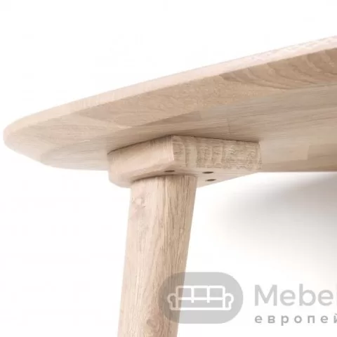 Стол журнальный СКАНДИ 738х700 из массива дуба