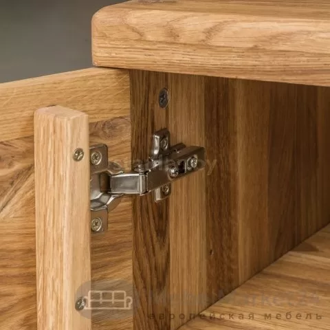 Тумба под ТВ LOGAN из массива дуба